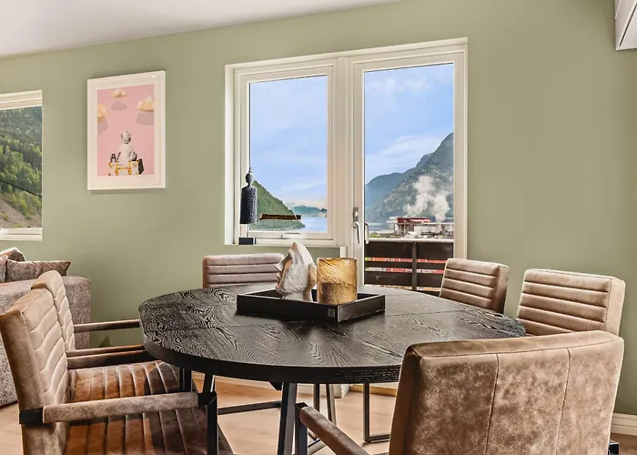 شقة Odda Living - 3br & 1br - A3